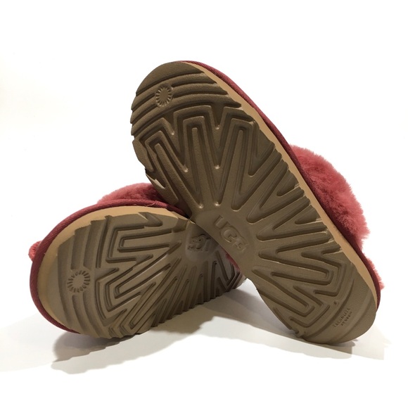 UGG COZY II LOGO SUEDE / SHEEPSKIN SLIPPERS -REDWOOD -BIG KIDS US 3 -NEW - Picture 7 of 7